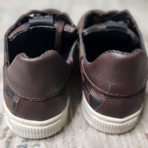 Louis Vuitton Designer Brown Sneaker Size 9 - Picture 4 of 5